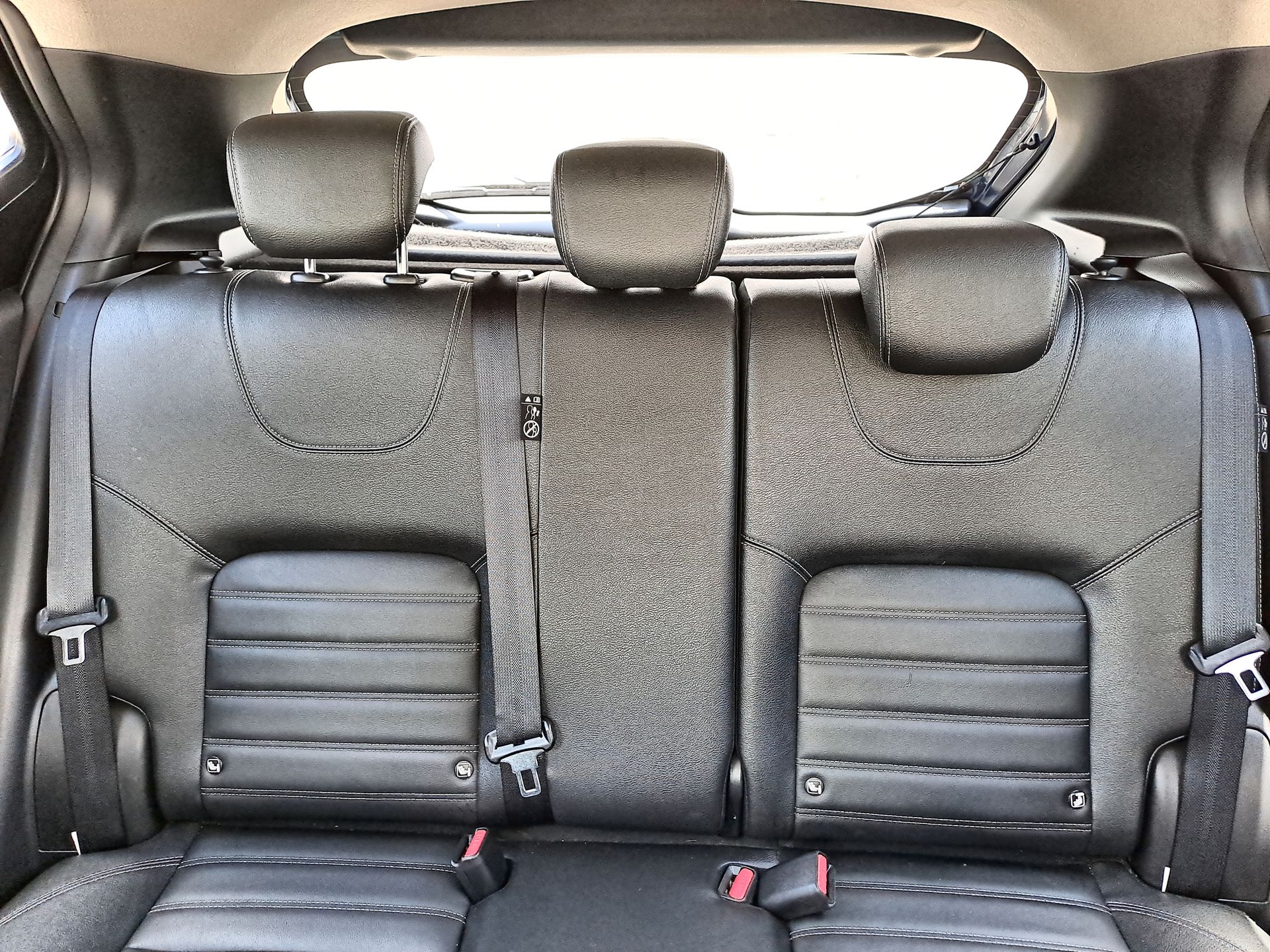 2025 Nissan KICKS E-POWER PLATINUM E-POWER 25