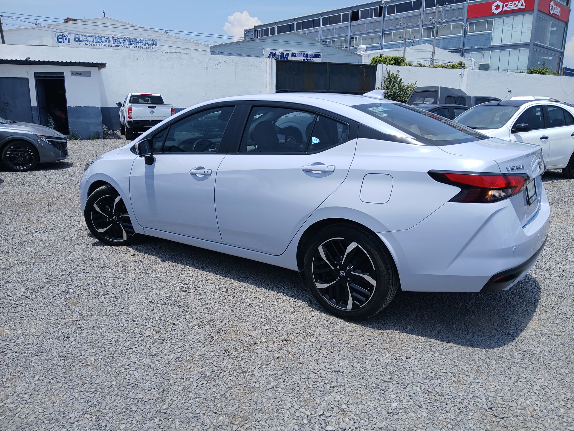 2023 Nissan VERSA VERSA EXCLUSIVE CVT