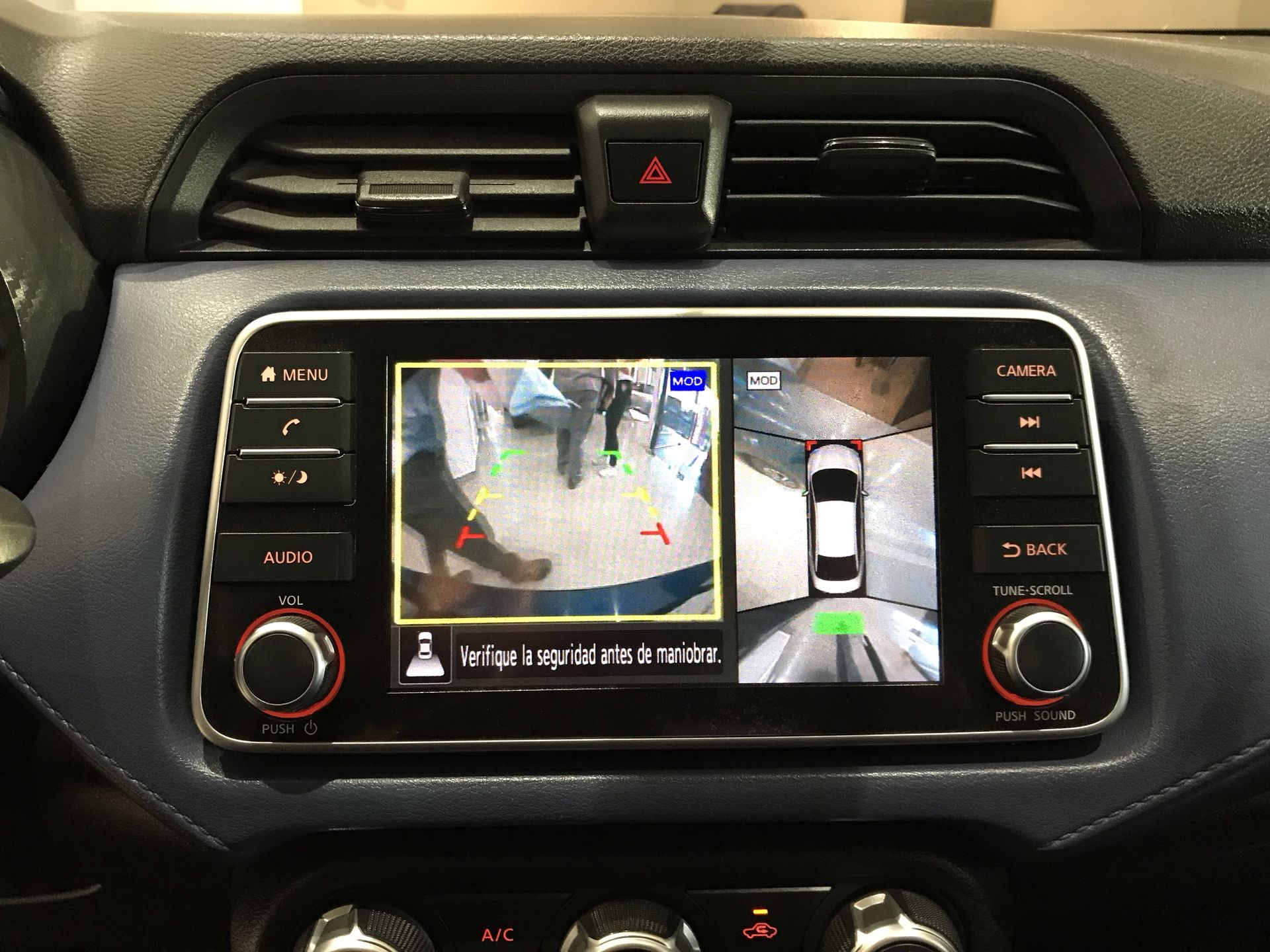 2023 Nissan VERSA ADVANCE MT 23