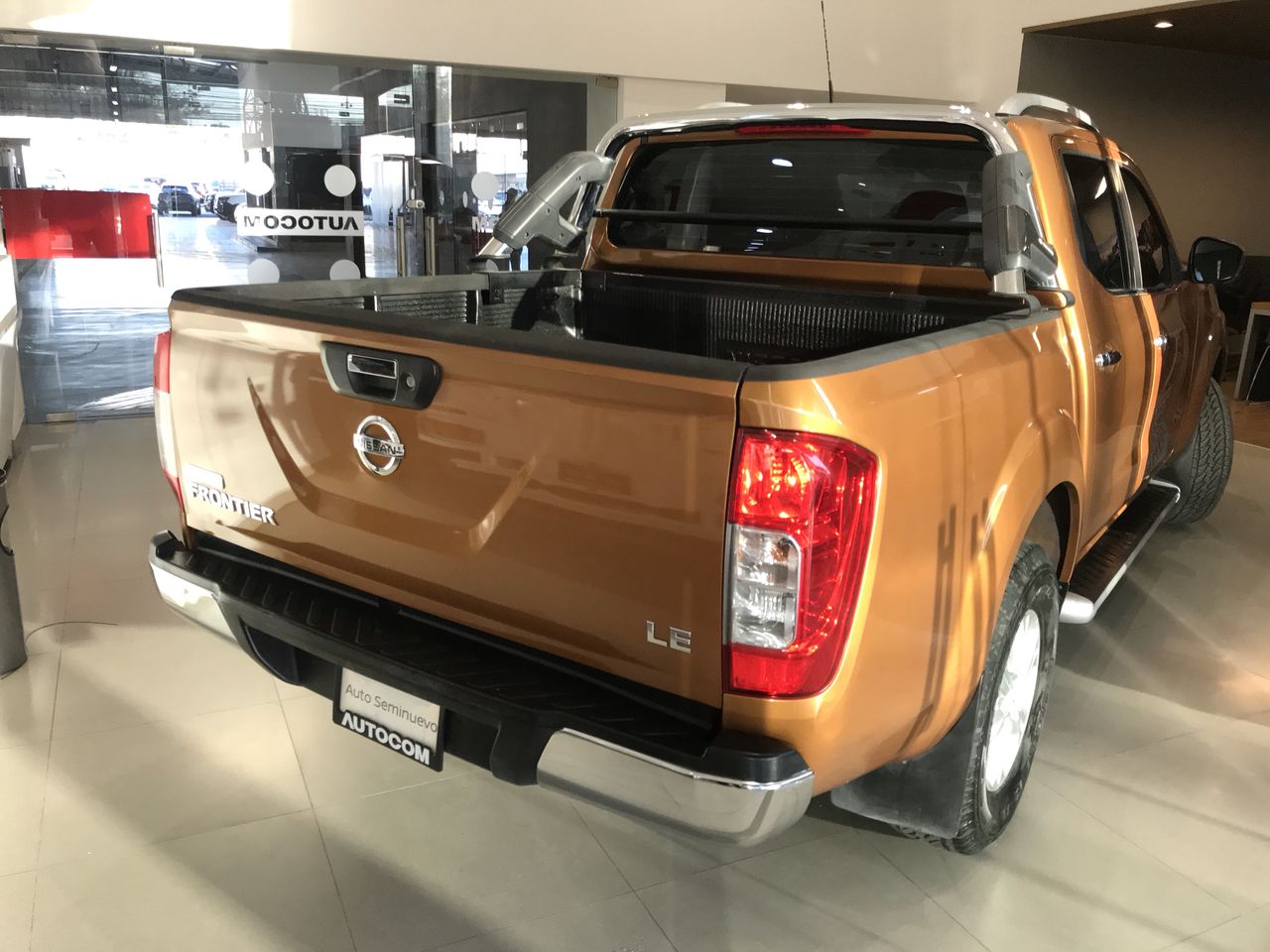 2018 Nissan NP300 FRONTIER LE TM AC