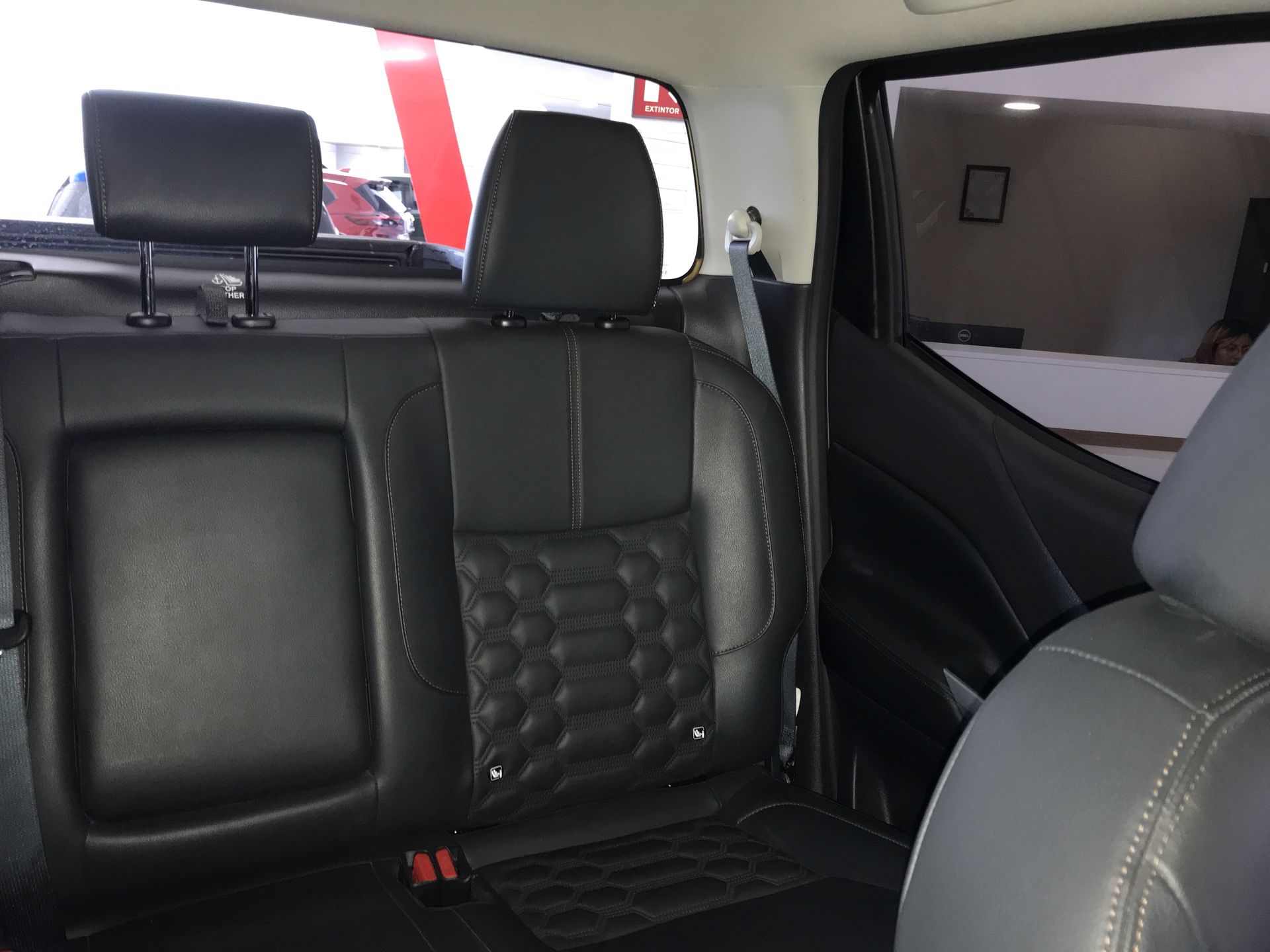 2023 Nissan FRONTIER PLATINUM LE TA 23