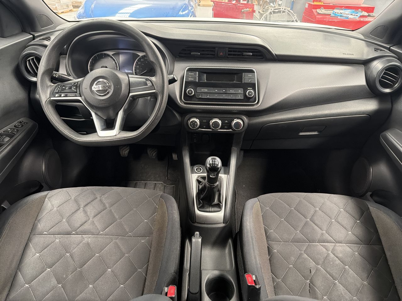 2017 Nissan KICKS KICKS SENSE NEGRO