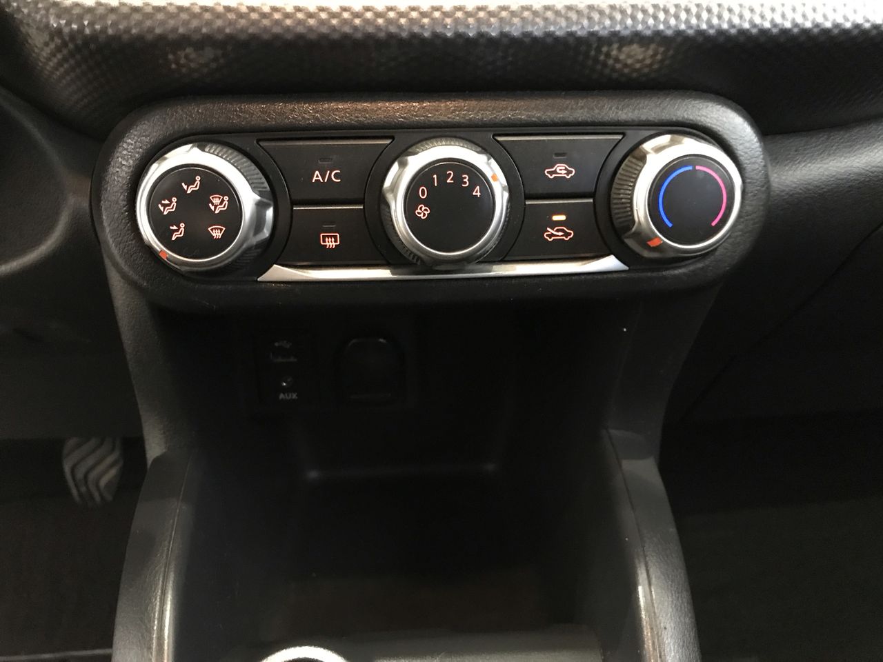 2017 Nissan KICKS 1.6 SENSE LTS T/M A/C