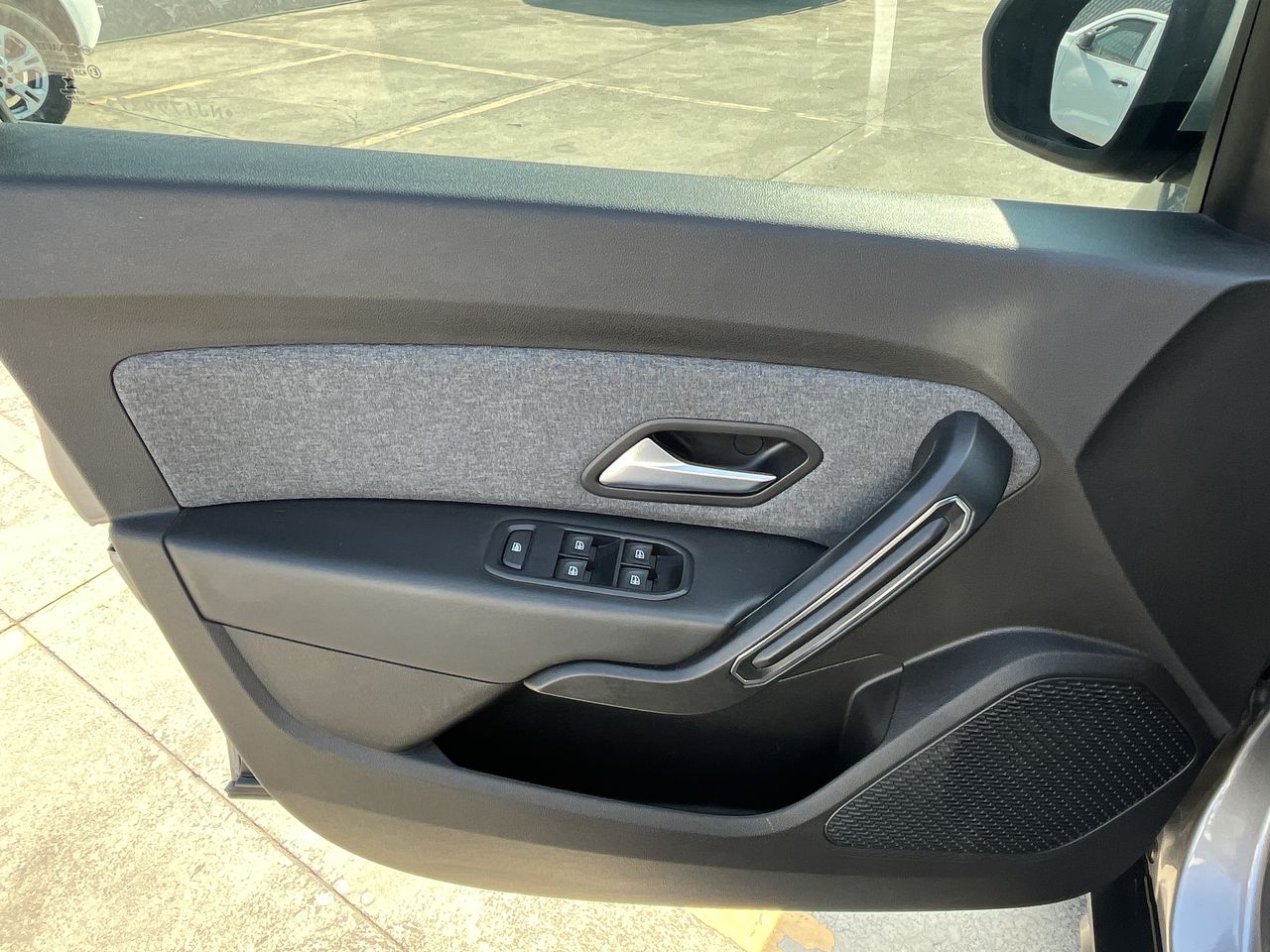 2022 RENAULT DUSTER ICONIC TM