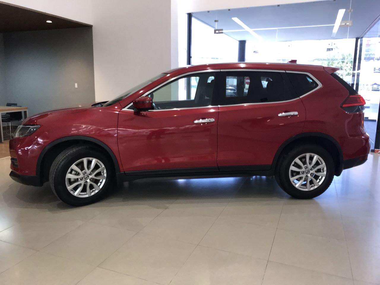 2020 Nissan X-TRAIL X-TRAIL 5 PUERTAS SENSE 2 ROW
