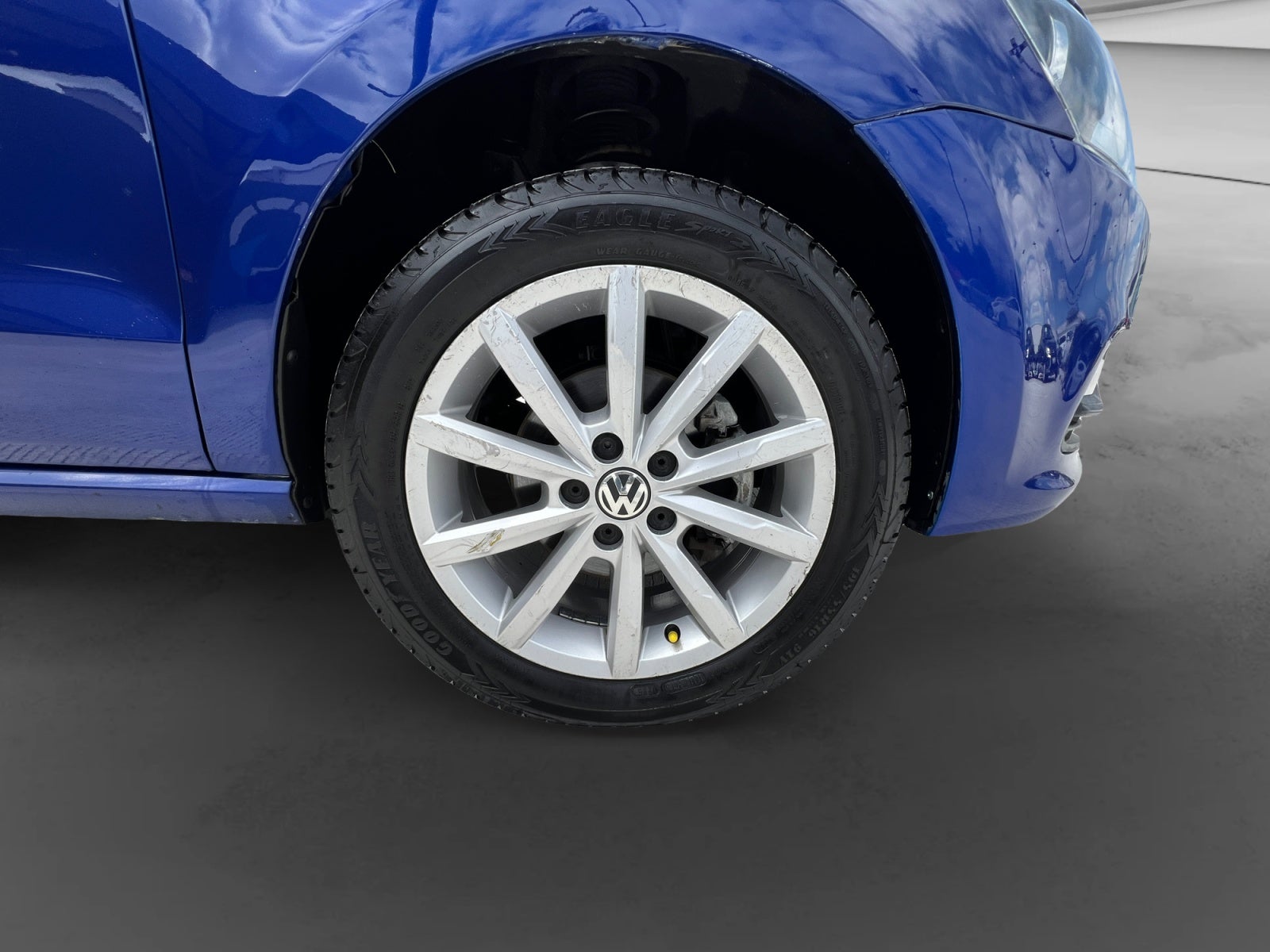 2019 Volkswagen POLO DESIGN & SOUND STD.