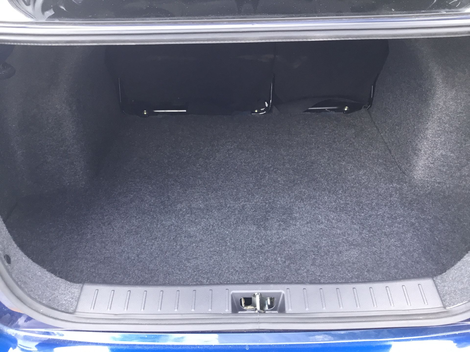 2024 Nissan VERSA ADVANCE CVT 24