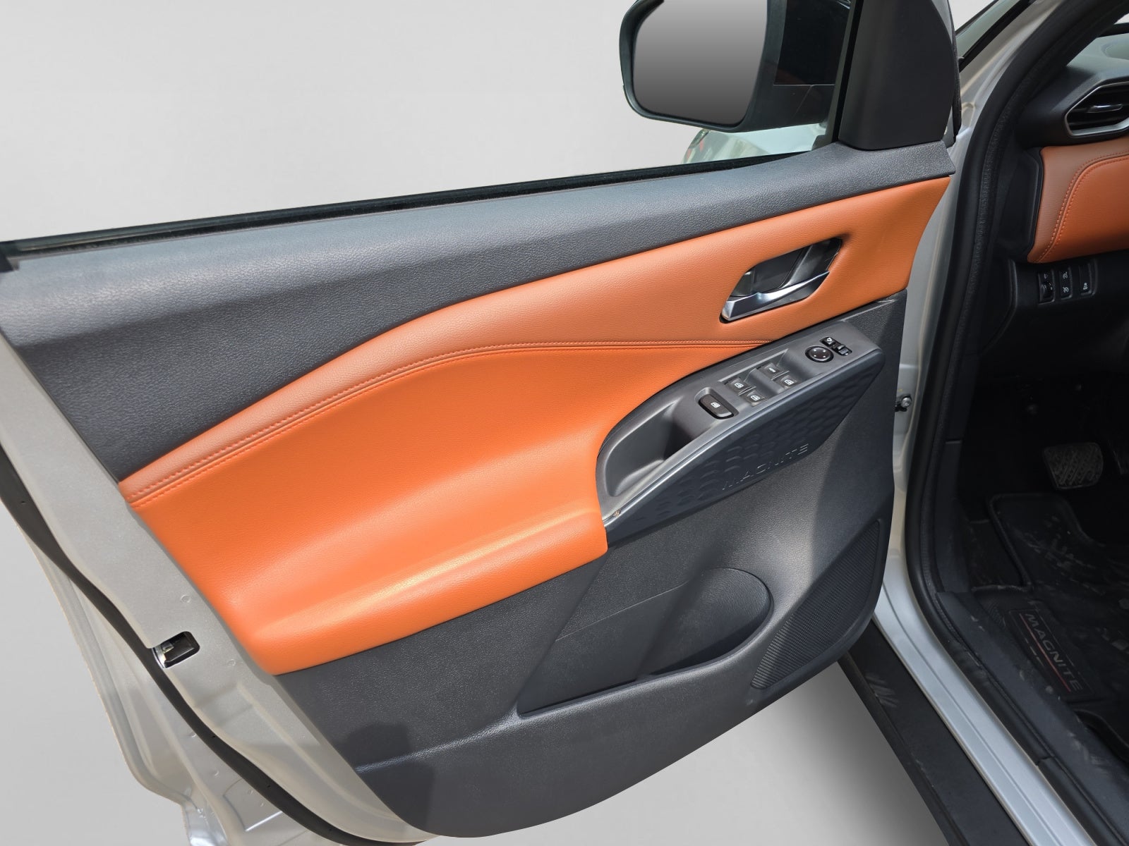 2025 Nissan MAGNITE EXCLUSIVE 1.0 LTS CVT 25