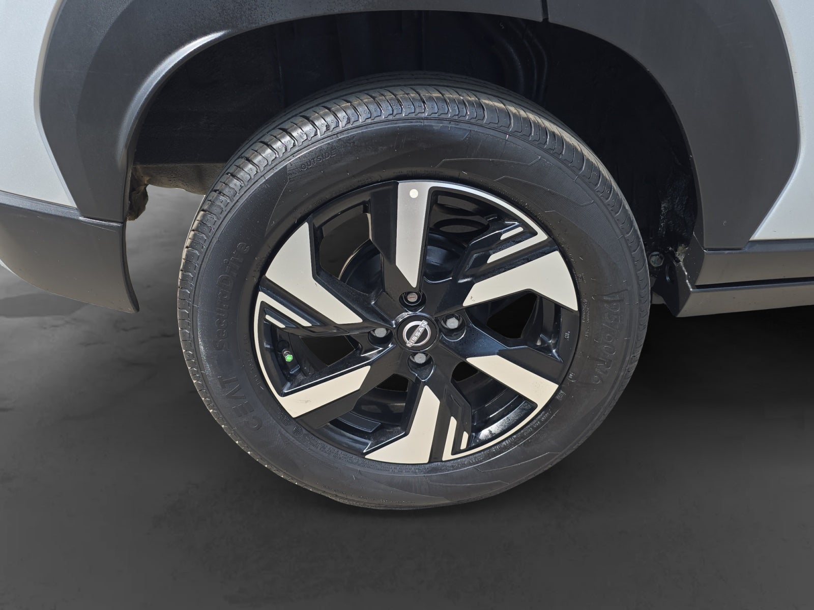 2025 Nissan MAGNITE EXCLUSIVE 1.0 LTS CVT 25