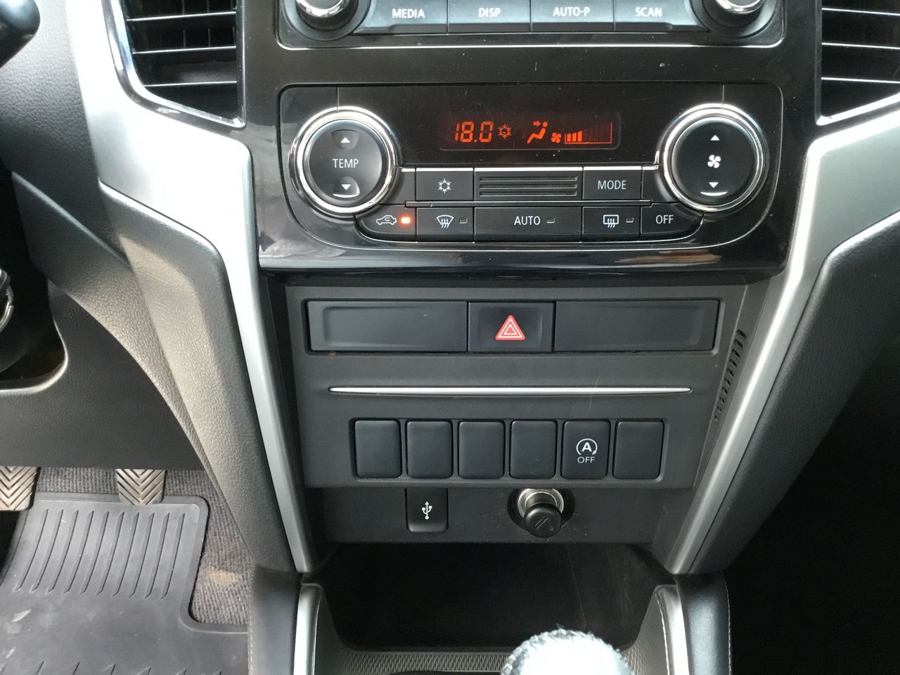 2022 Mitsubishi L200 GLX DSL TM