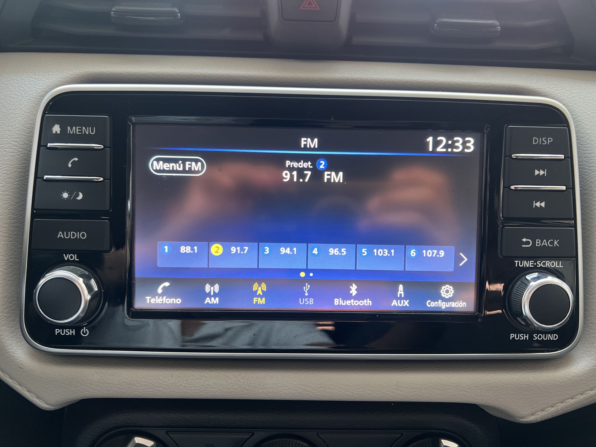 2022 Nissan VERSA ADVANCE CVT 22