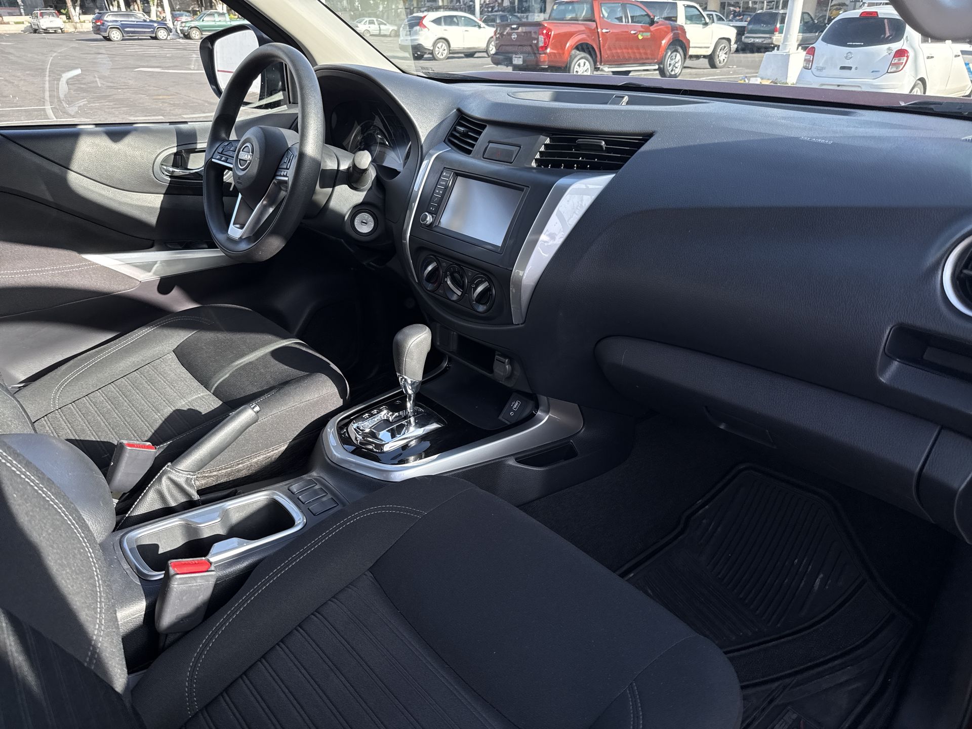 2023 Nissan FRONTIER FRONTIER LE TA
