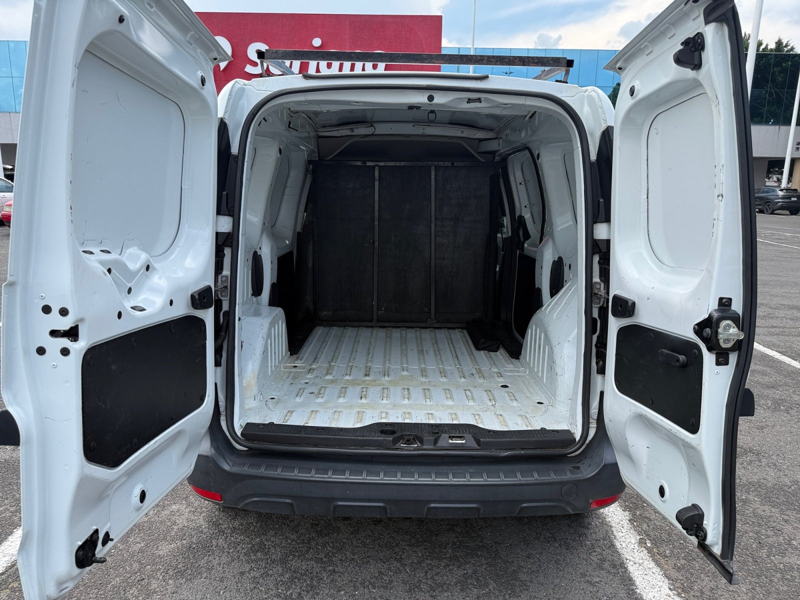 2023 RENAULT KANGOO INTENS