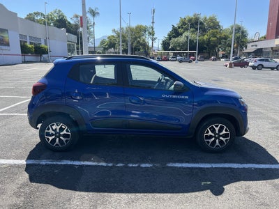 2024 RENAULT KWID OUTSIDER