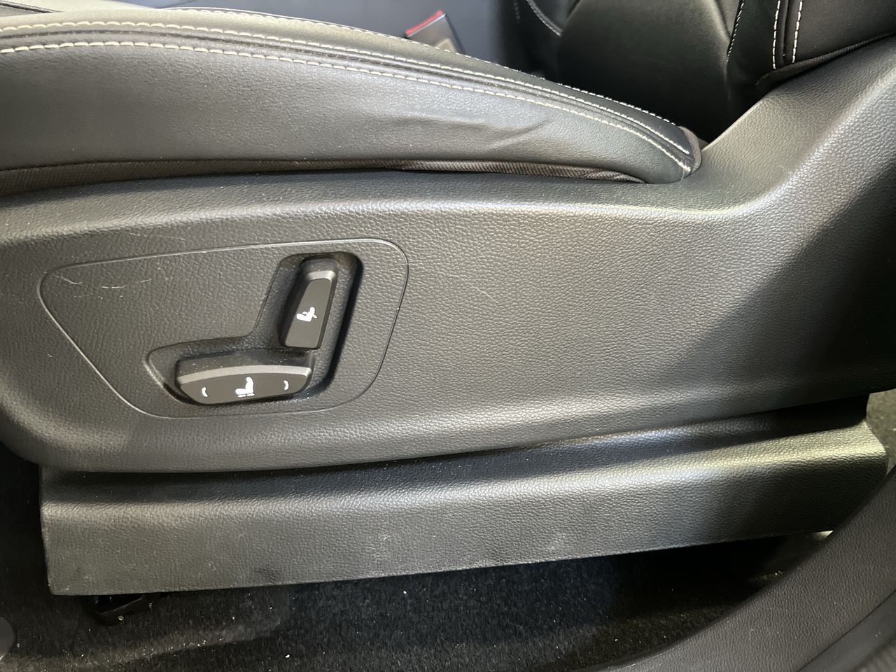 2023 Chevrolet CAPTIVA PREMIER C