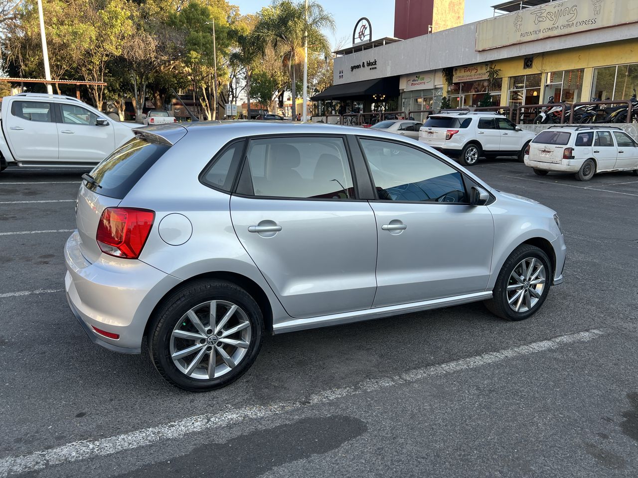 2021 Volkswagen POLO STARTLINE STD.