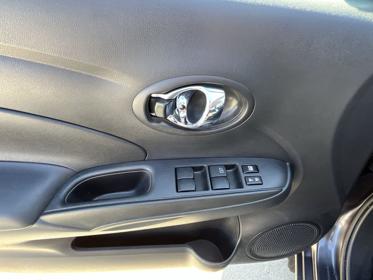 2019 Nissan VERSA SENSE MT AC