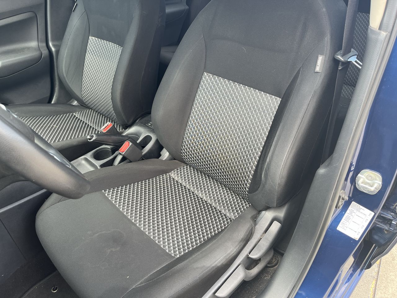 2021 Nissan VERSA SENSE CVT 21