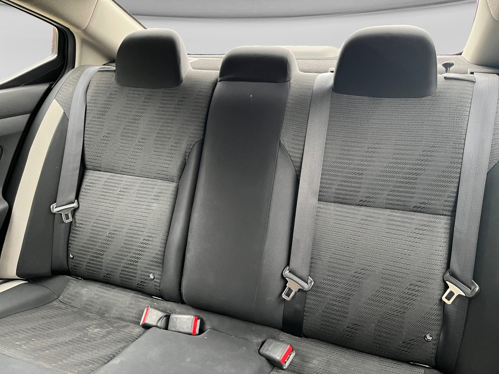 2020 Nissan VERSA ADVANCE CVT