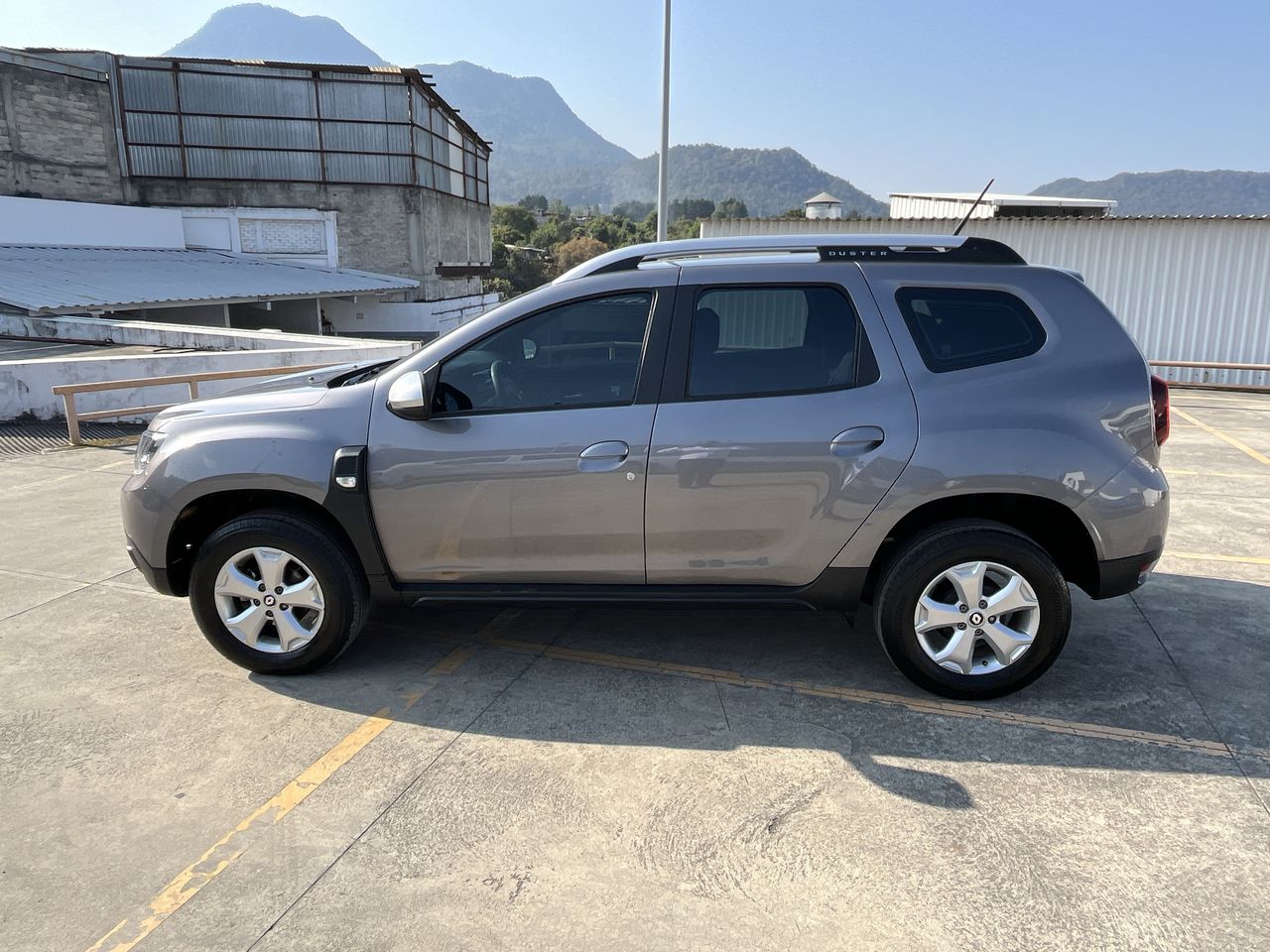 2022 RENAULT DUSTER ICONIC TM