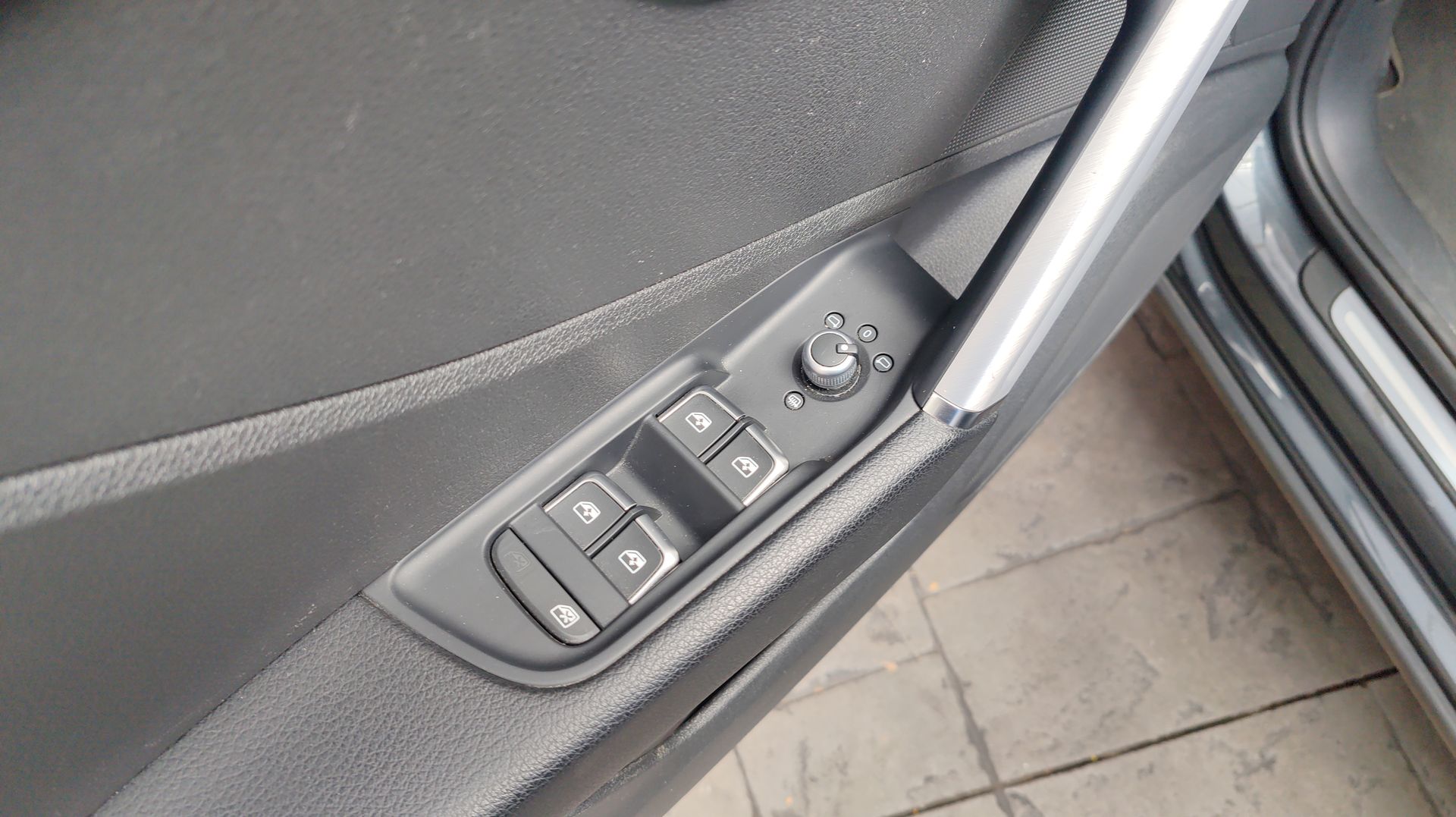 2023 Audi Q2 35 TFSI SELECT AT