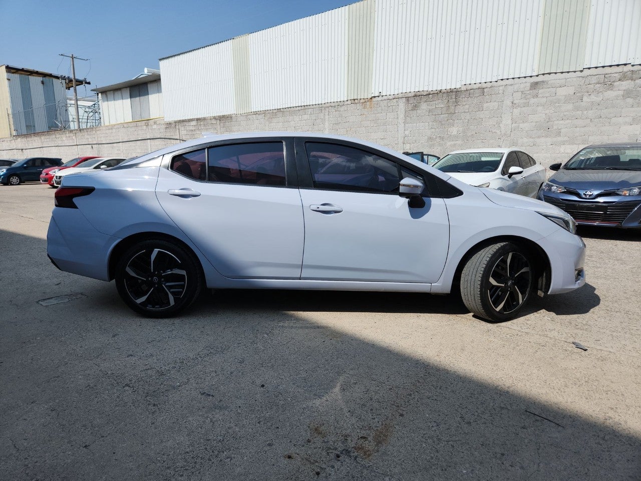 2023 Nissan VERSA EXCLUSIVE CVT 23