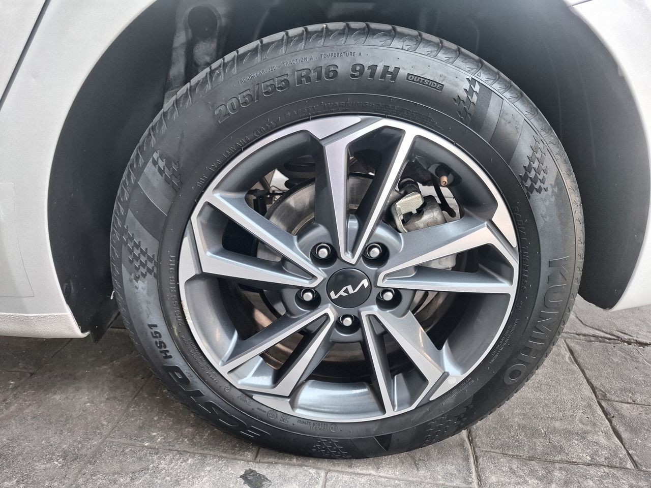 2023 Kia FORTE EX