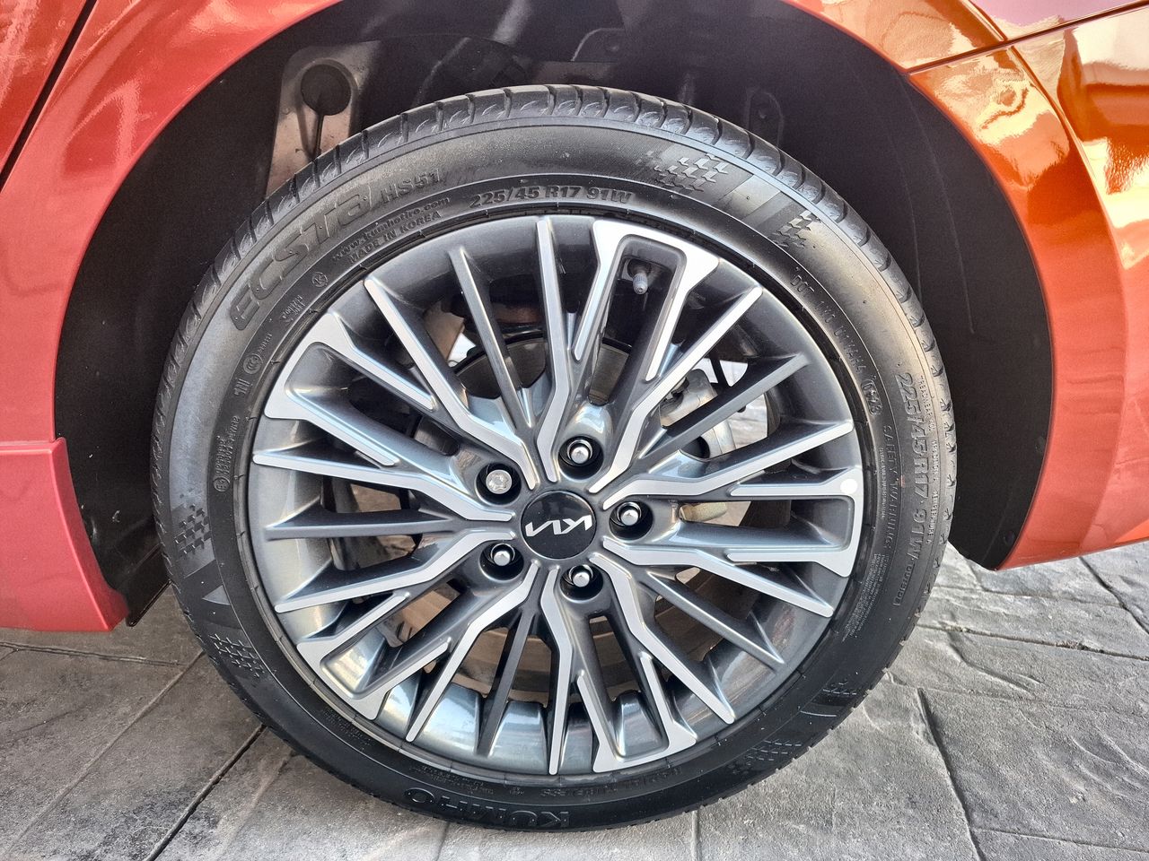 2023 Kia FORTE GT LINE