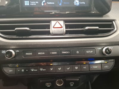 2024 Kia K3 LX AT