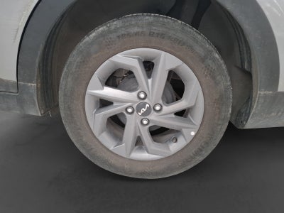2024 Kia K3 LX AT