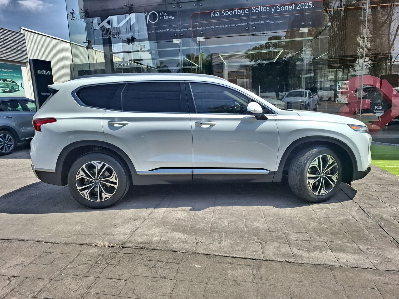 2019 Hyundai SANTA FE LIMITED TECH AT