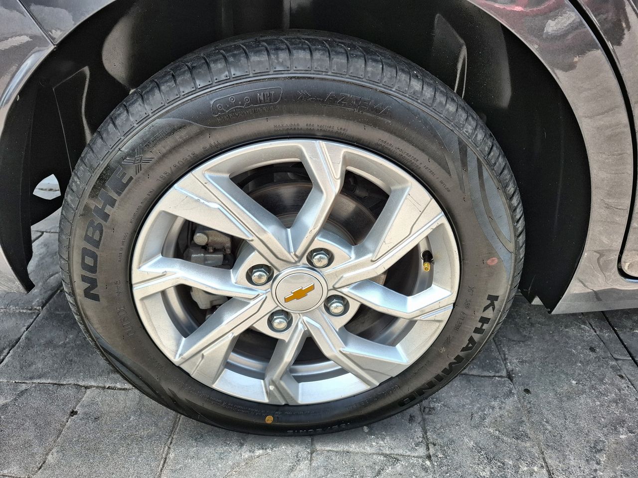 2024 Chevrolet AVEO LT MANUAL