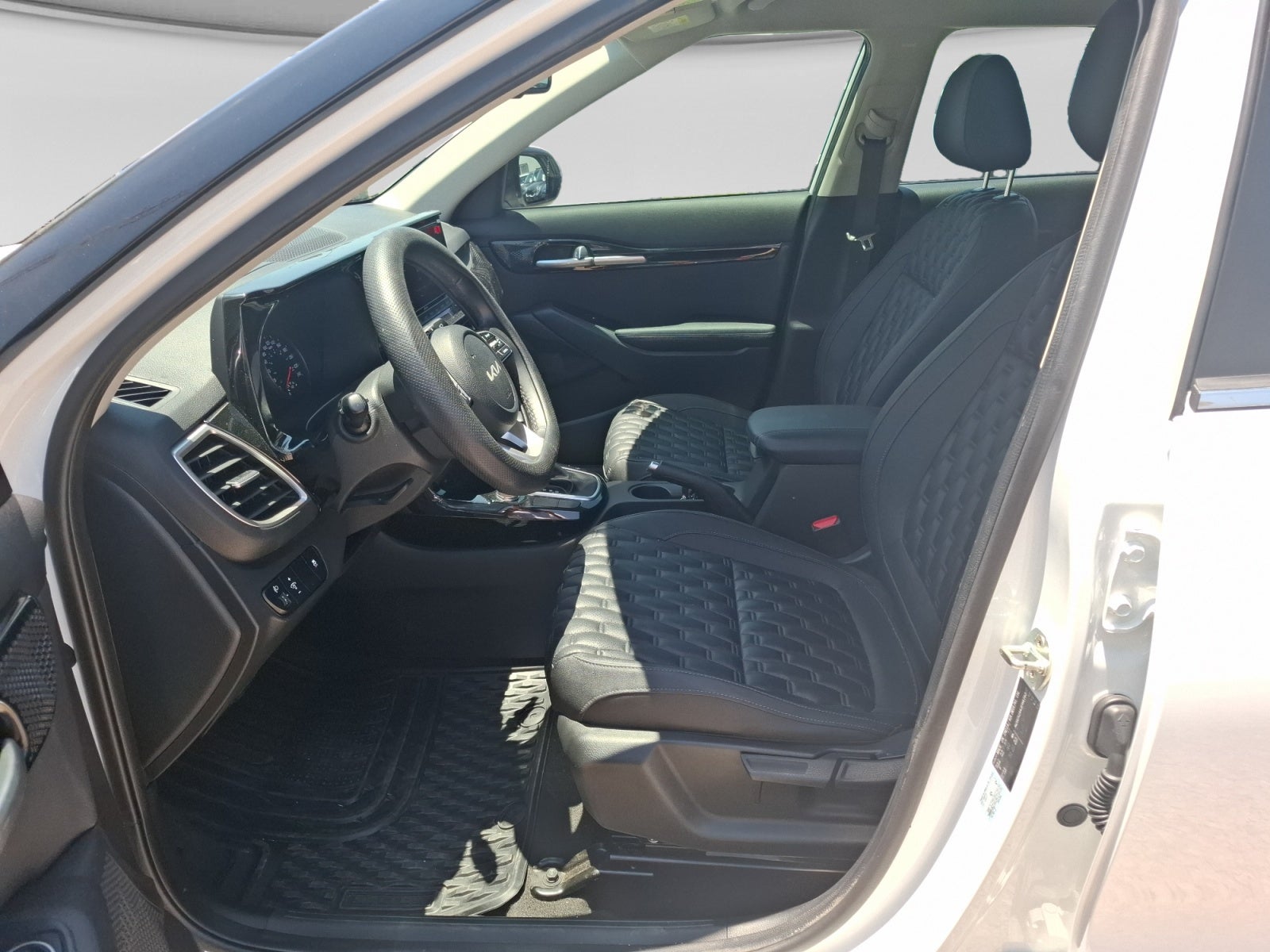 2023 Kia SELTOS EX PACK