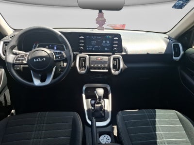 2024 Kia SONET EX IVT