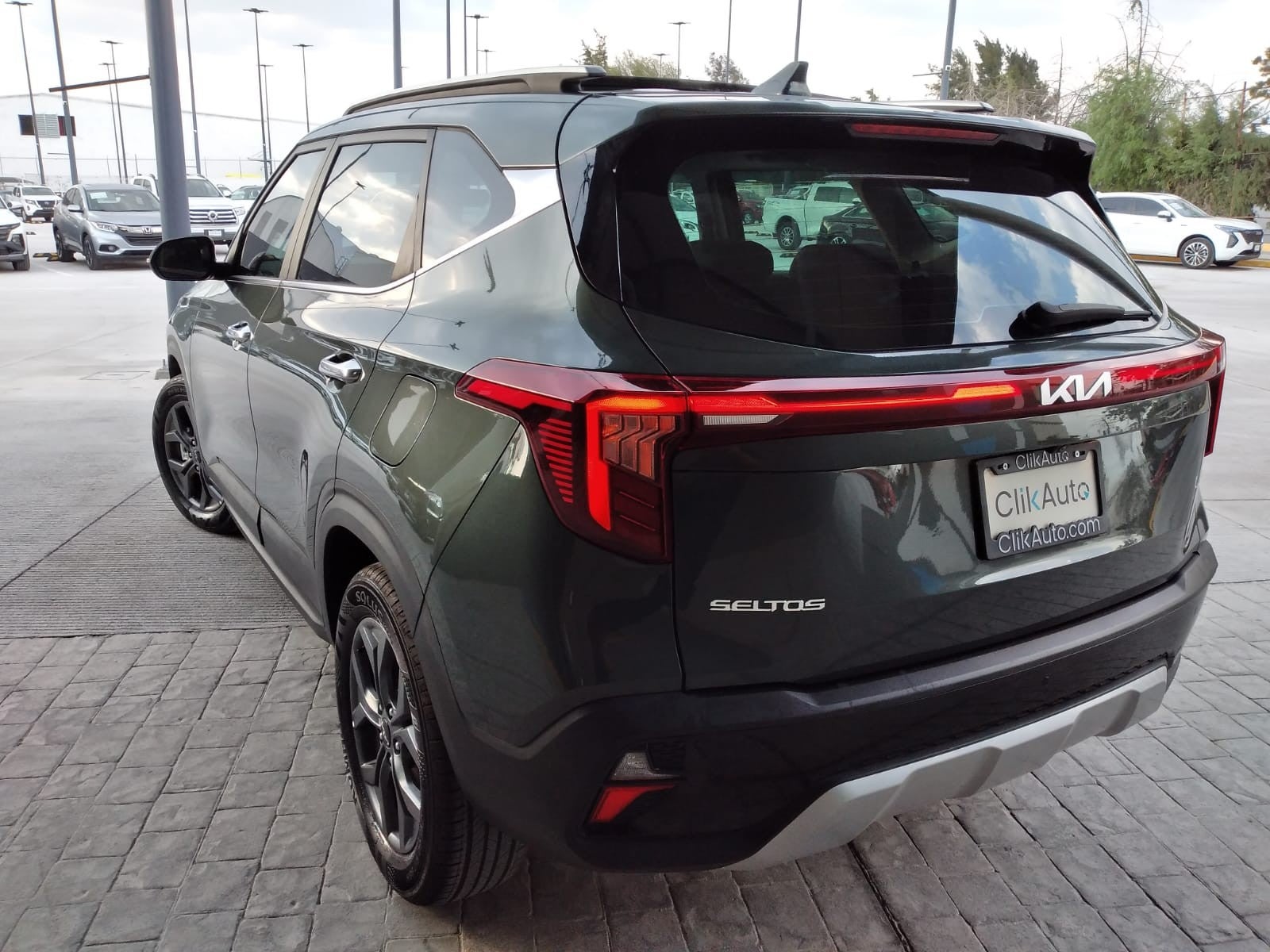 2024 Kia SELTOS SX